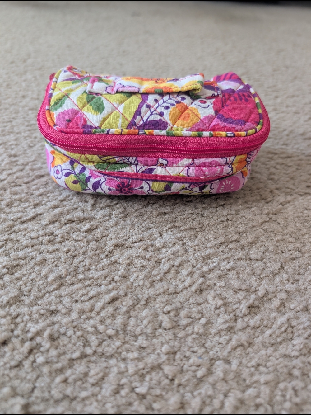 Vera Bradley Quilted Floral Pink Zip Cosmetic Case Jewelry Pouch